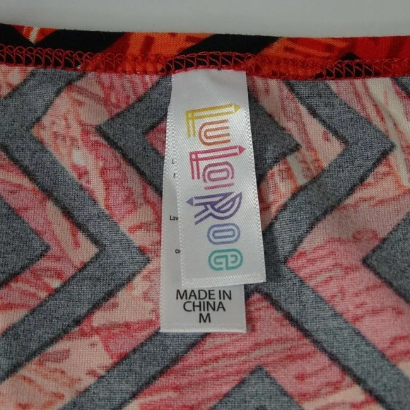 LulaRoe Classic T Tunic Top Santa Claus Christmas Women Size M Pink Red NEW - Picture 7 of 8